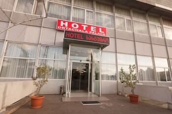 Others 4, ホテル・ゲジ, Tbilisi