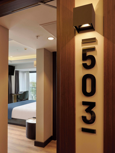 Bedroom 5, Çırağan Hotel Bosphorus, Beşiktaş