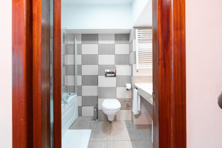 Bathroom 5, Rina Sinaia Hotel, Sinaia