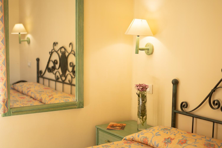 Bedroom 3, Hotel Terme Zi' Carmela, Napoli