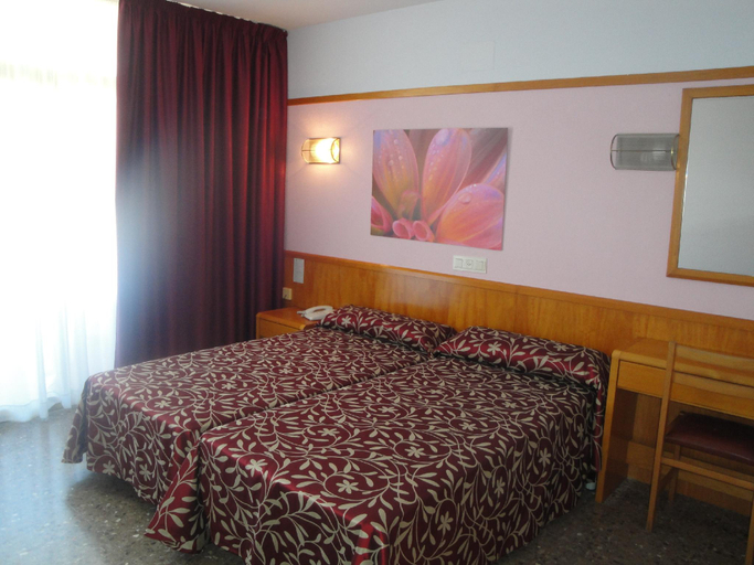 Bedroom 3, Esplendid Hotel, Girona