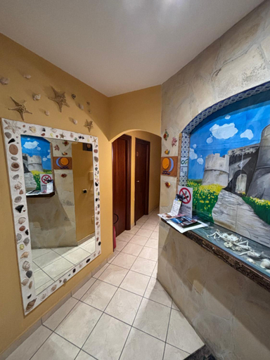 Others 4, Le Soleil B&B, Messina