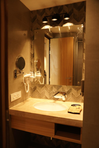 Bathroom 2, The Grand Sona, Deoghar
