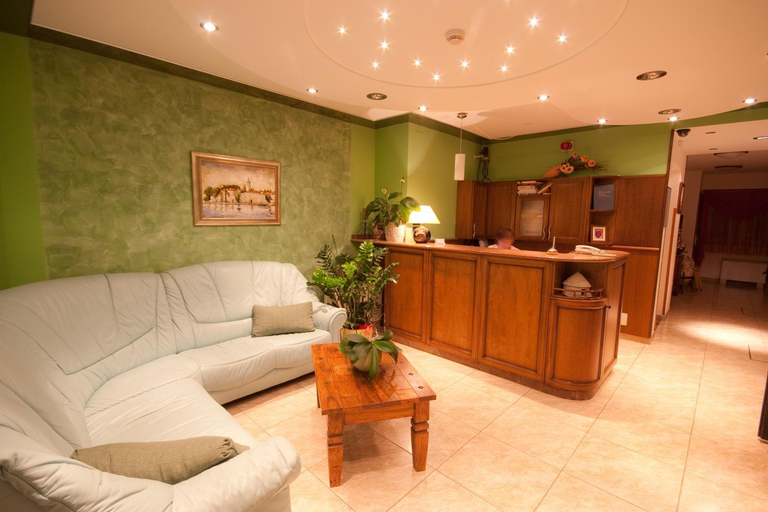 Public Area, Hotel Makin, Novigrad