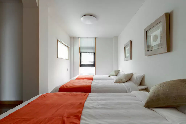 Bedroom, KB1*Unique HUGE house for family /JR +subway, Osaka