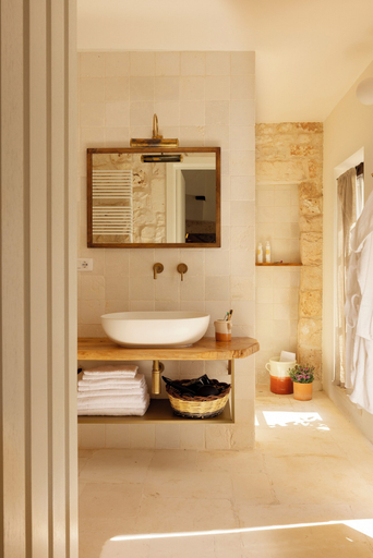 Bathroom 5, Masseria Tarsia Morisco, Bari