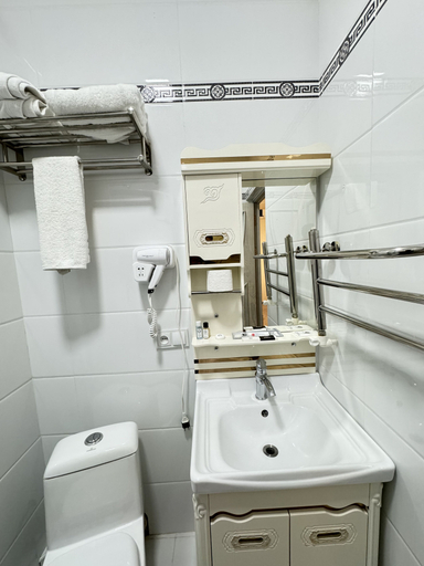Bathroom 5, ALEXANDER HOTEL, Samarkand