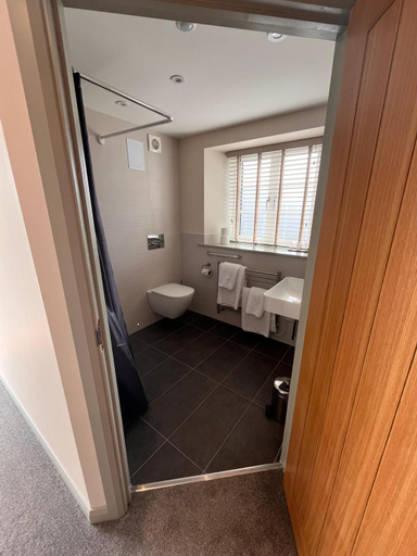 Bathroom 4, Number Four at Stow, Gloucestershire