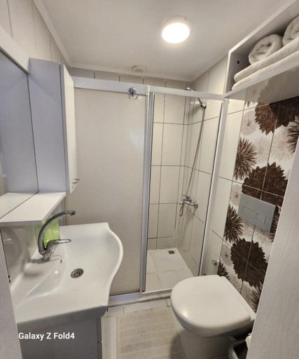 Bathroom 2, Loca Centre Suites, Bodrum