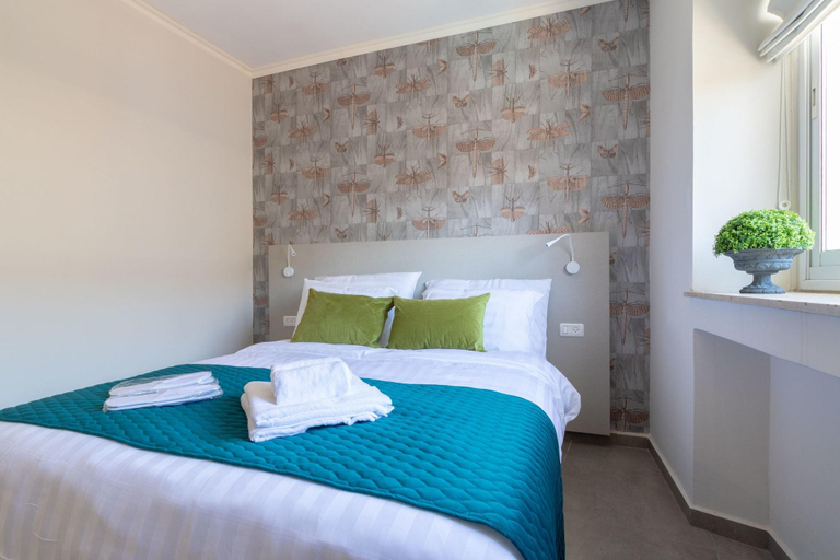 Bedroom 2, DEM Hotel