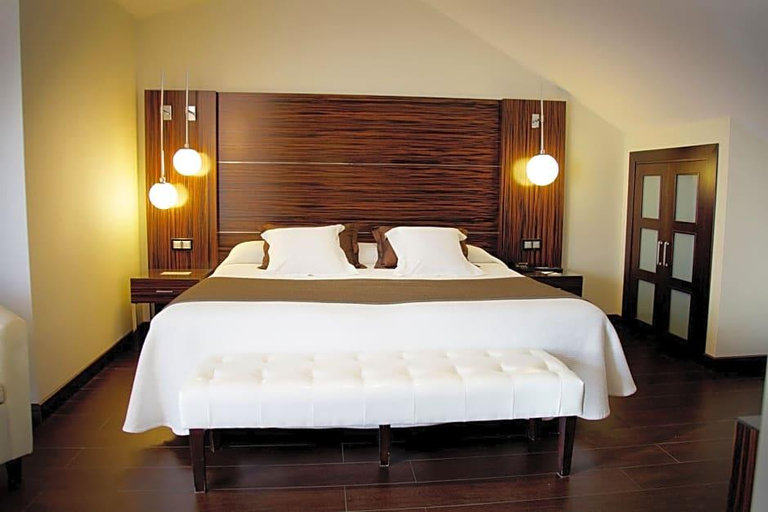 Bedroom 3, Vincci Selección Aleysa, Málaga
