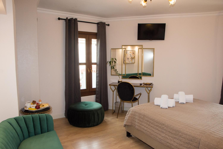 Bedroom 3, Arxontiko Hotel, North Aegean