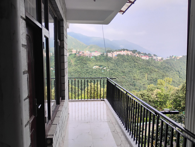 Others 5, Swaran BnB, Kangra
