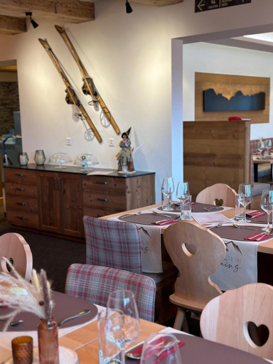 Food & Drinks 5, Chalet Sepp, Brig