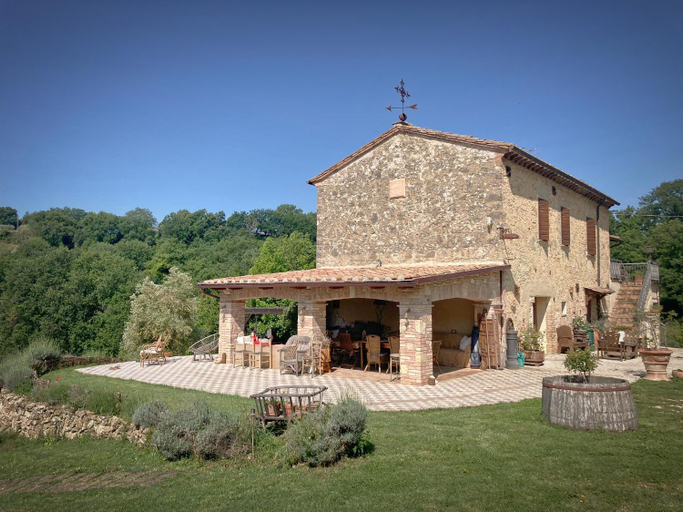 Exterior & Views 2, La Nocciolaia, Terni