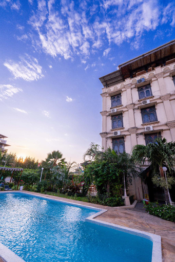 Sport & Beauty 2, Golden Tulip Stone Town Boutique Hotel, Mjini