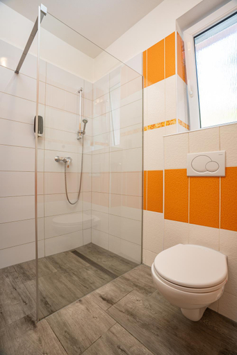 Bathroom 3, Apartmány u Gigantu, Plzeň