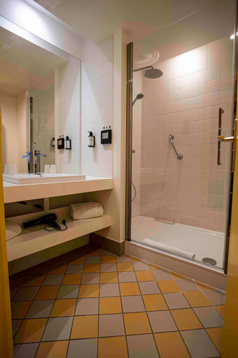 Bathroom 4, B&B HOME Brides-les-Bains Les 3 Vallees, Savoie
