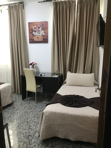Bedroom 3, Hotel de Los Faroles, Córdoba