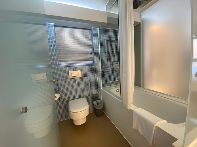 Bathroom, V Wanchai, Hong Kong Island