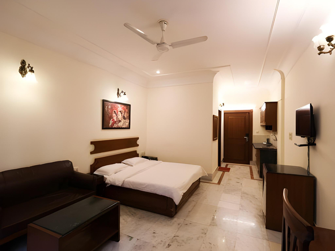 Bedroom 2, Ananda Krishna Van, Mathura