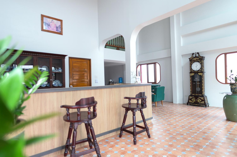 Public Area, ChomTique Hotel, Muang Chanthaburi