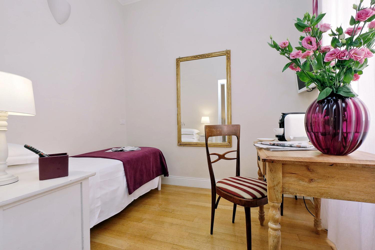 Bedroom 3, Amaranto Romano, Rome