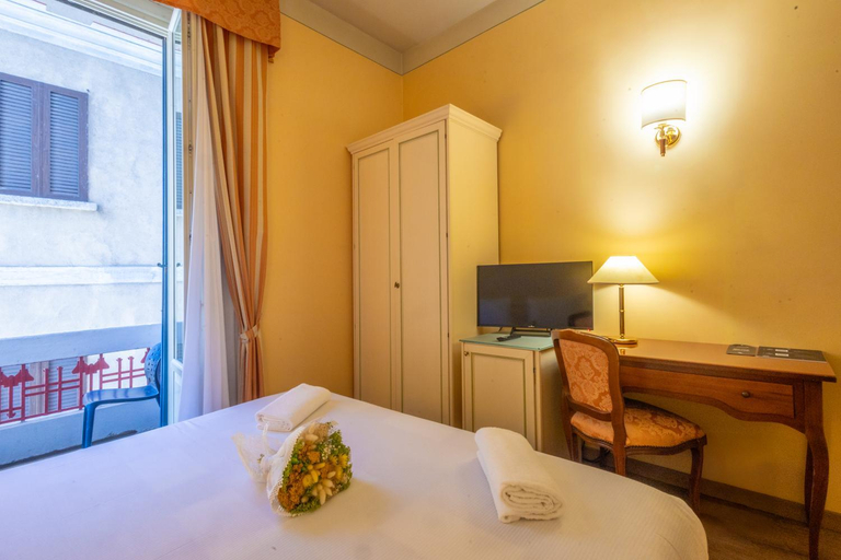 Bedroom 2, LVG Hotel Collection - Pallanza, Verbano-Cusio-Ossola