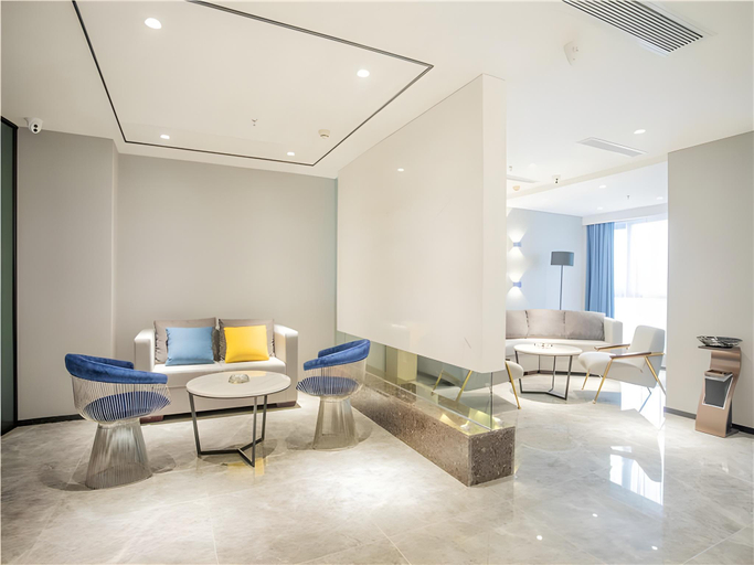 Others 5, 7 Days Premium North Railway Station North Square Center, Chongqing