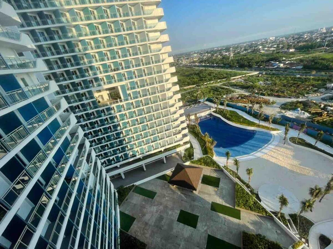 Others 5, Azure North Real Serene 1 Bedroom Suite w/ Parking, San Fernando City