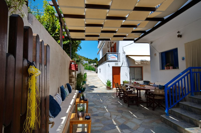 Others 4, Villa Konstantinos, Thessaly