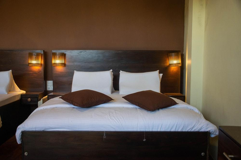 Bedroom 3, Manudi Glenfallsedge Rest B&B, Nuwara Eliya