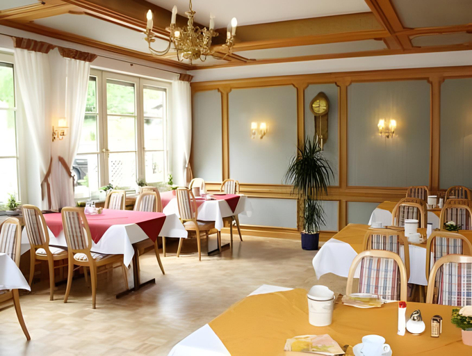 Others 5, Hotel-Restaurant Kohlenbacher-Hof, Emmendingen