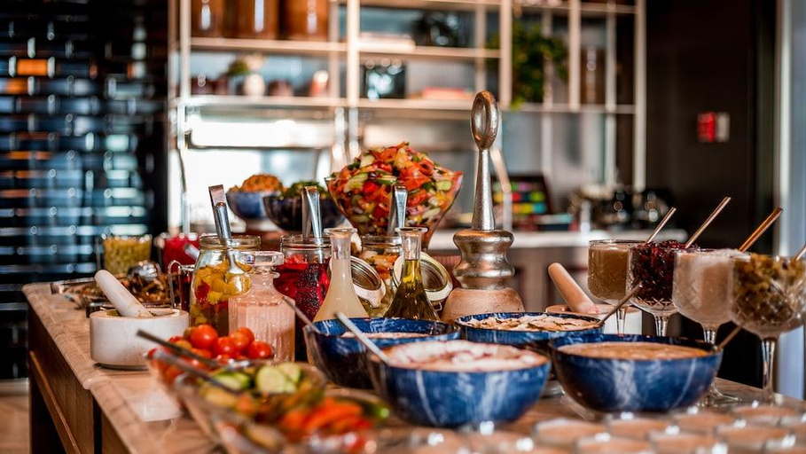 Food & Drinks 5, Bat Sheva Jerusalem by Jacob Hotels