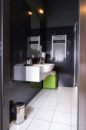 Bathroom 4, Hotel Grepielnia, Bielsko-Biała