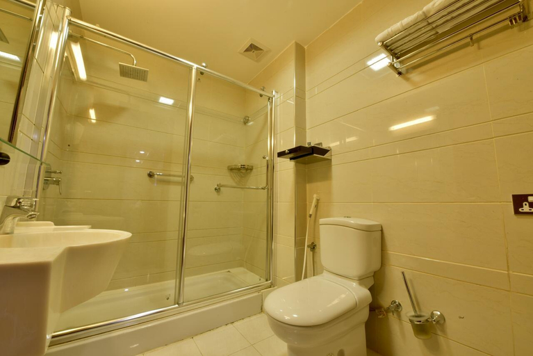 Bathroom 5, BRAM HOTEL & SUITES, Jeddah