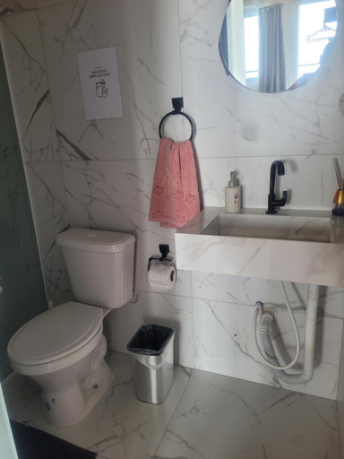 Bathroom, Suites Aconchego Sol e Mar, Navegantes