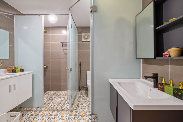Bathroom 3, YA Beach Da Nang (3 Bedrooms and 4 Beds), Da Nang
