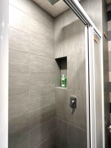Bathroom 4, Ceylonz Suite, Bukit Bintang, Kuala Lumpur