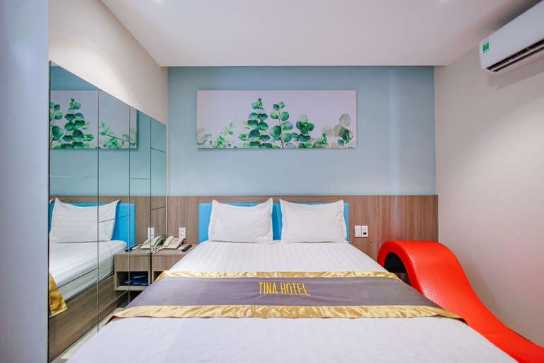 Others 5, Tina 5 hotel, Cái Răng