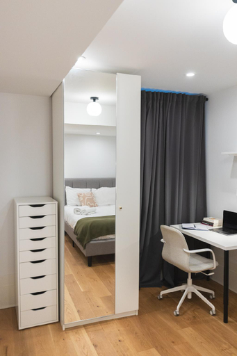 Bedroom 2, Ch apartments, Montréal