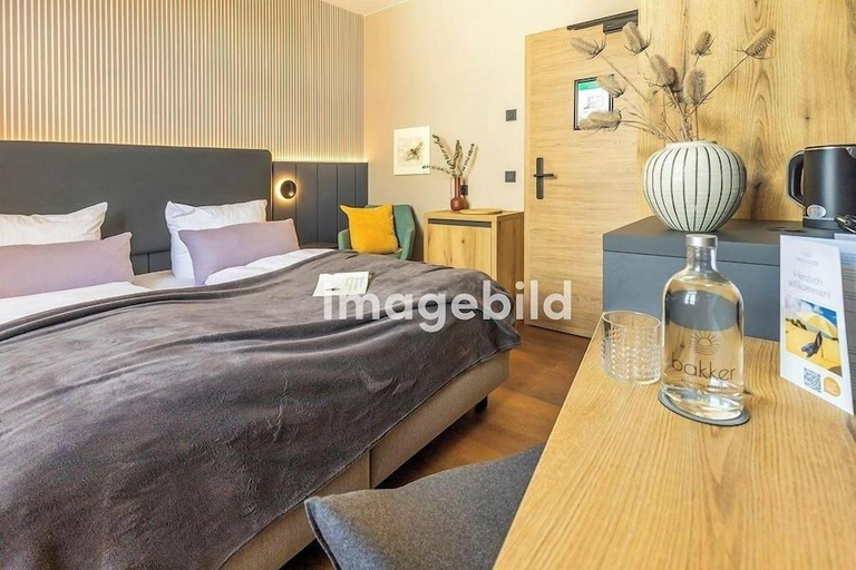 Bedroom 2, Arthotel Bakker, Leer