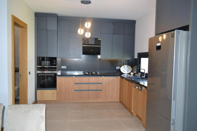 Kitchen 2, Ayayorgi super havuzlu yeni, Çeşme
