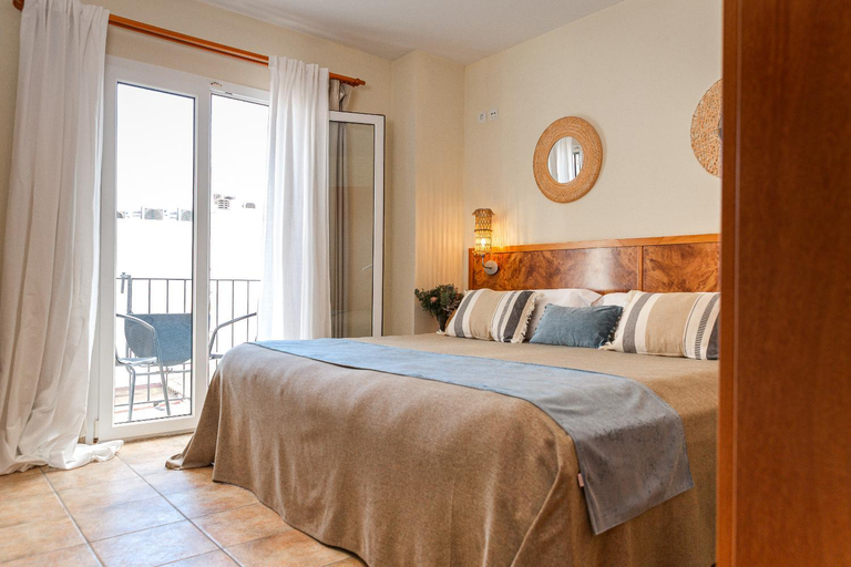 Bedroom 2, La Muntanya, Girona
