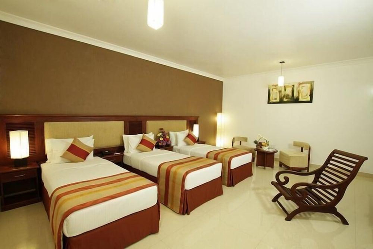 Bedroom 3, Avenra Garden Hotel, Negombo