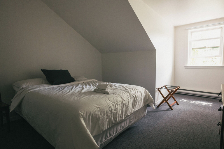 Bedroom 2, MacTaverne, Les Laurentides