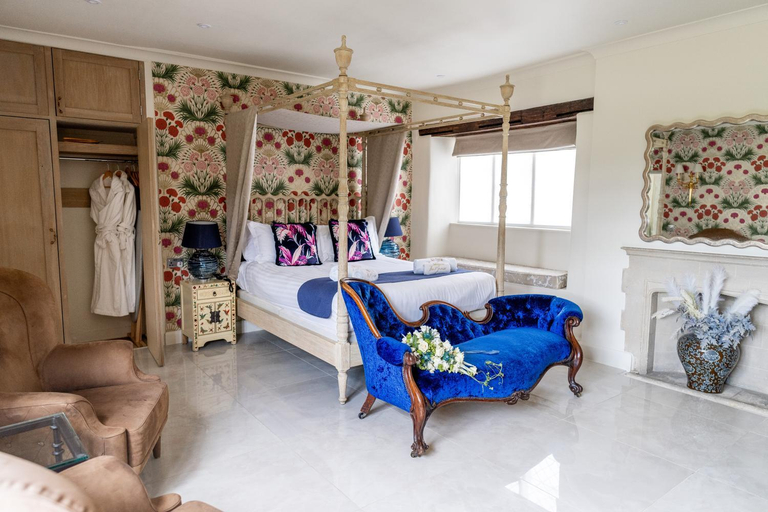 Bedroom 2, Weston Manor Hotel, Oxfordshire