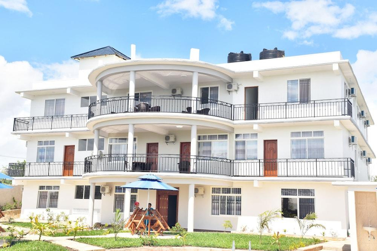 Exterior & Views 1, Sea Crest Hotel , Kaskazini 'B'