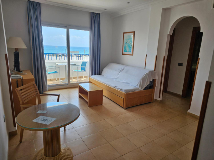 Bedroom 5, Punta del Cantal Hotel Suites, Almería