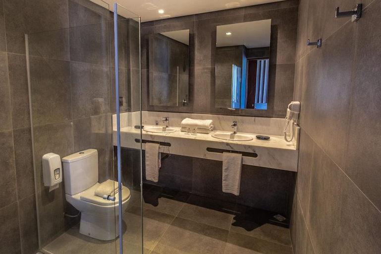 Bathroom 4, Hotel Porto Sol Beach, Florianopolis